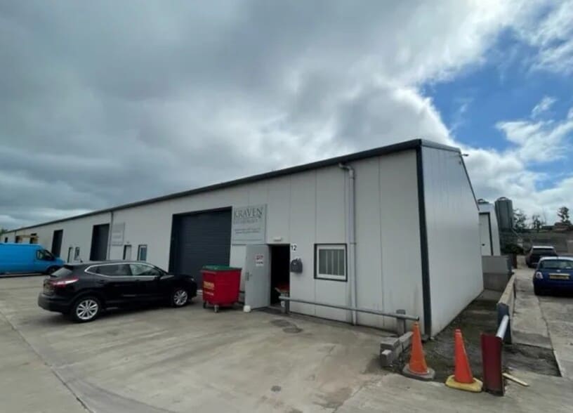 Monmouth Rd, Usk for lease - Building Photo - Image 2 of 3