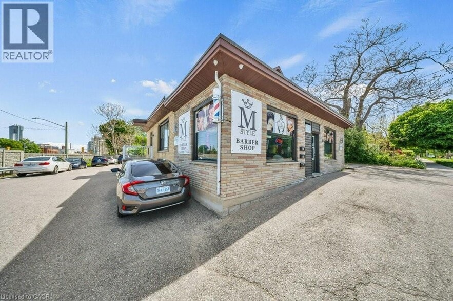 183 Louisa St, Kitchener, ON for sale - Building Photo - Image 3 of 7