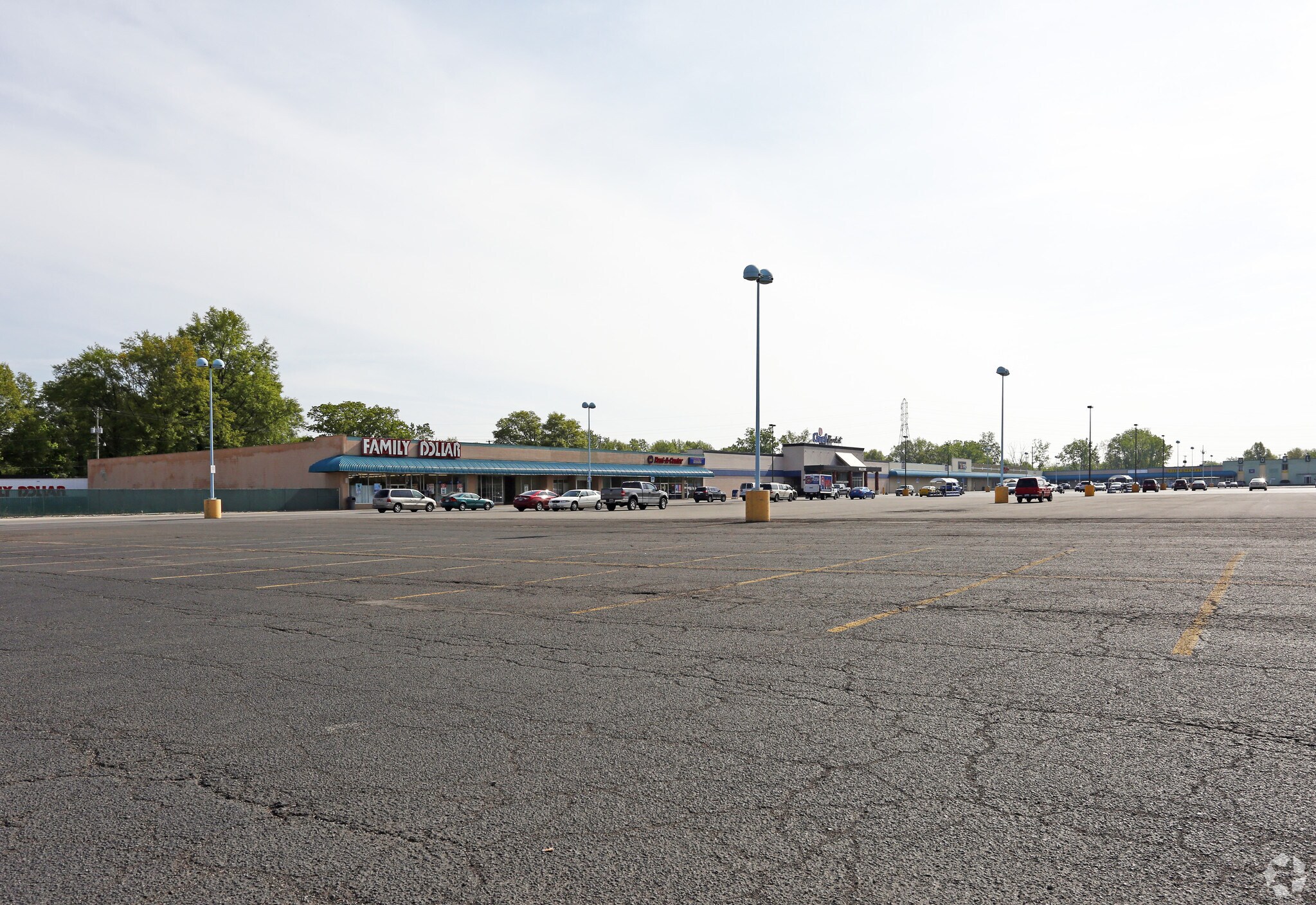 120-180 W Northern Ave, Lima, OH for lease Primary Photo- Image 1 of 6