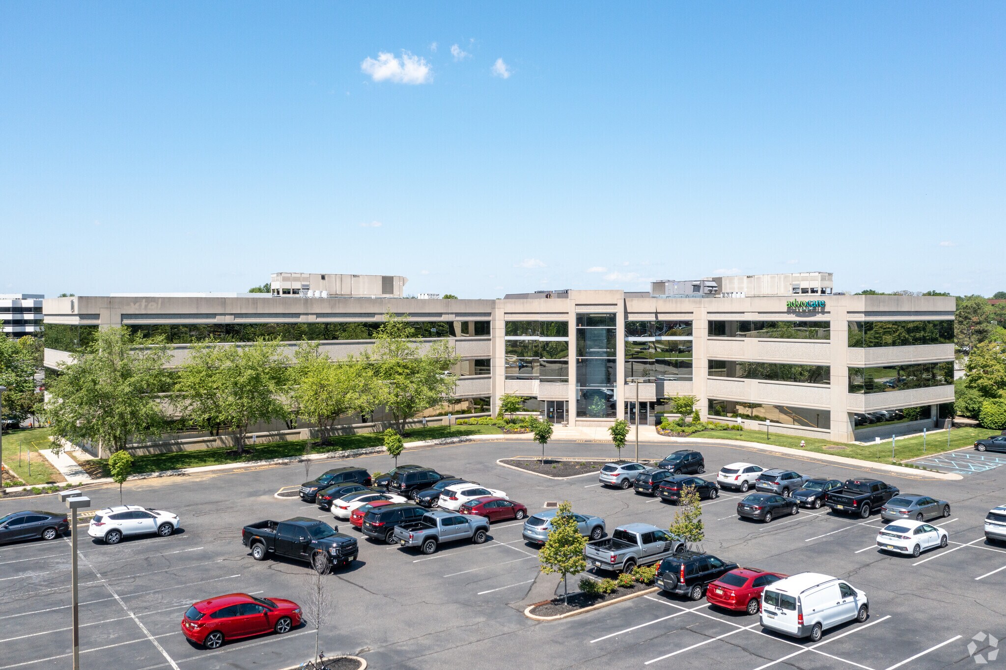 10 Lake Center Executive Pky, Marlton, NJ à louer Photo du bâtiment- Image 1 de 5