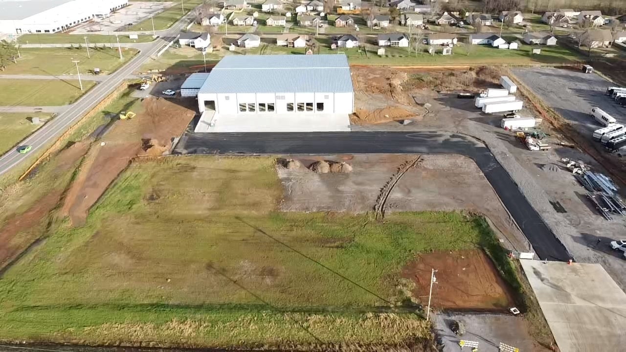 233 Kirby Dr, Portland, TN for sale Primary Photo- Image 1 of 5