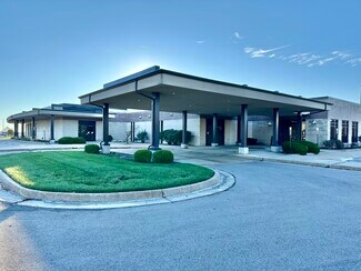 Plus de détails pour 9727 E Shannon Woods St, Wichita, KS - Bureau à louer