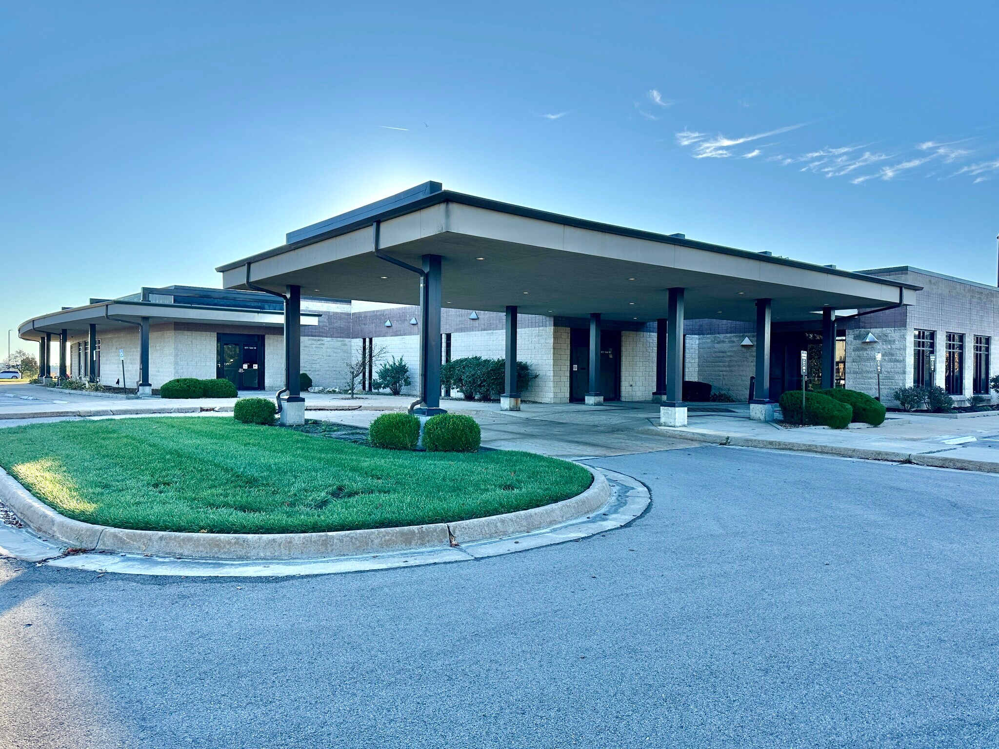 9727 E Shannon Woods St, Wichita, KS à louer Photo du bâtiment- Image 1 de 10