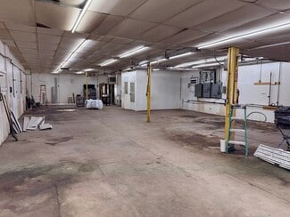 More details for 109 S Clinton St, Alexandria, IN - Industrial for Sale