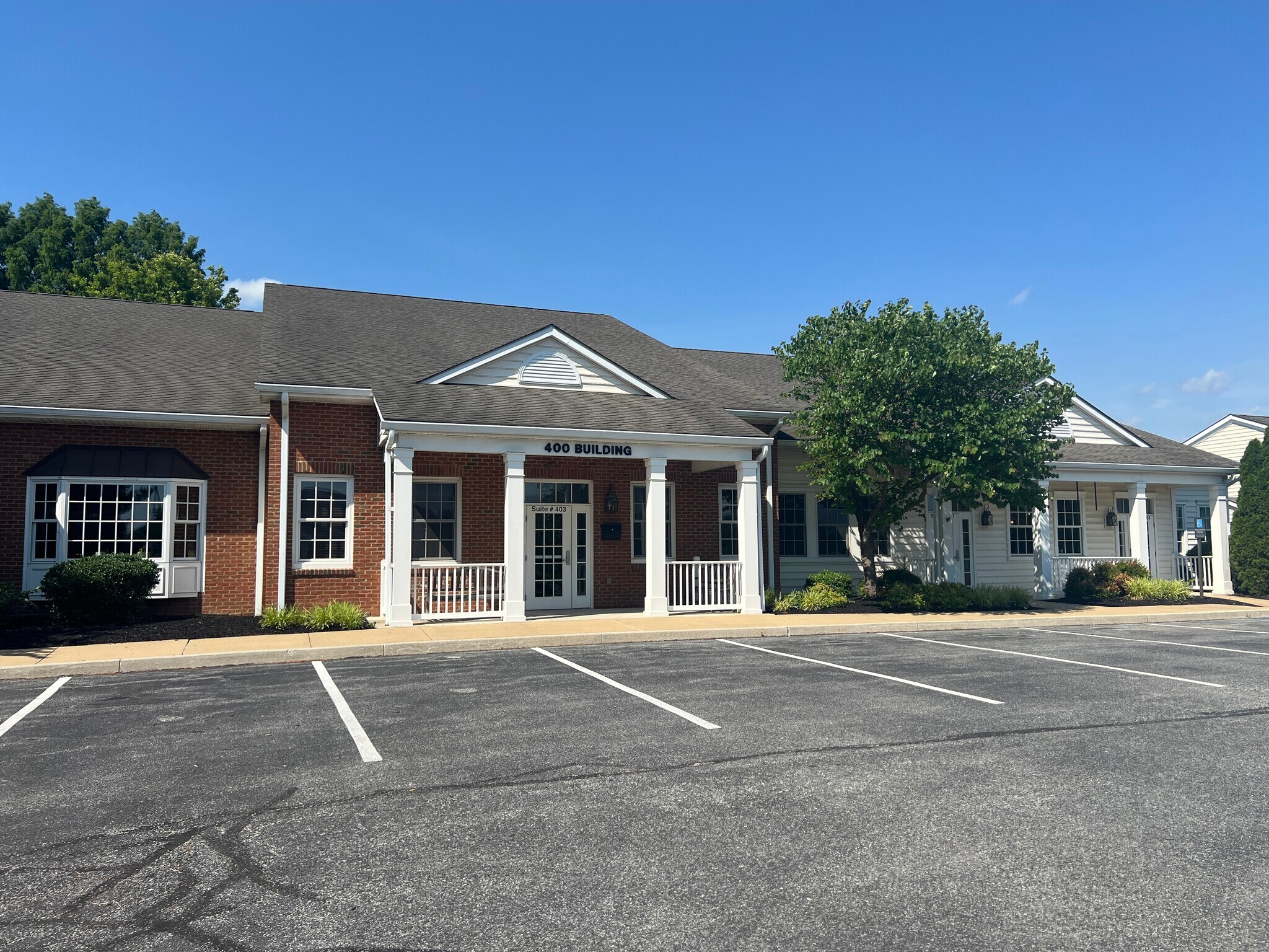 390 Vineyard Way, West Grove, PA for lease Building Photo- Image 1 of 4