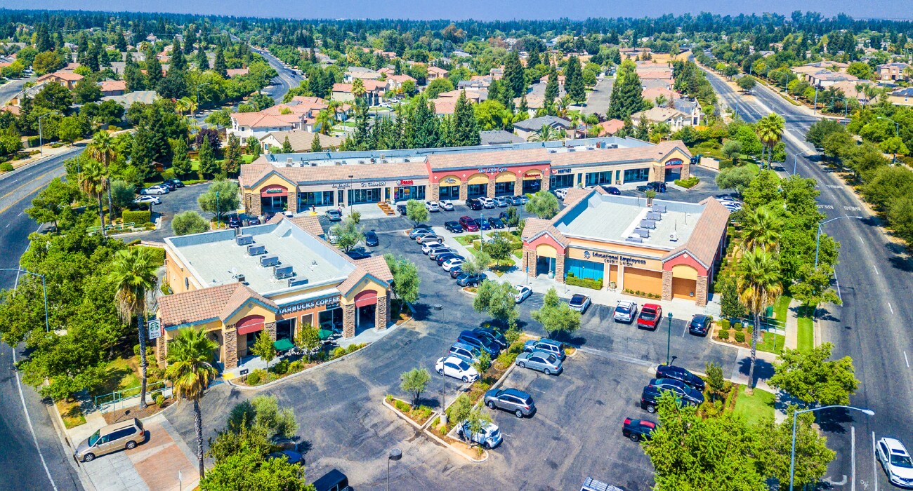 9505-9525 N Sommerville Dr, Fresno, CA for lease Aerial- Image 1 of 3