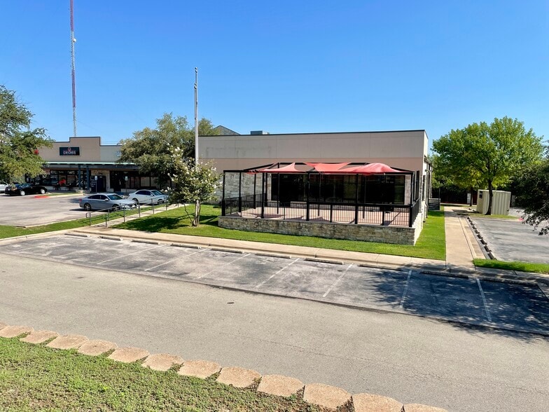 15424 Fm-1825, Pflugerville, TX à louer - Photo du bâtiment - Image 2 de 15
