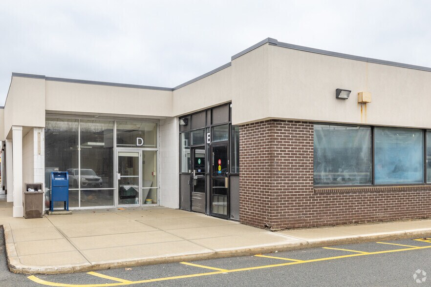 535 Lowell St, Peabody, MA à louer - Photo du bâtiment - Image 3 de 6