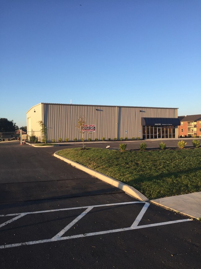 More details for 85 Breighton Blvd, Shelbyville, KY - Retail for Sale