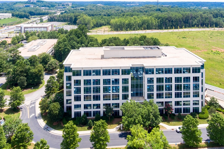 11720 Amber Park Dr, Alpharetta, GA à louer - Aérien - Image 3 de 7