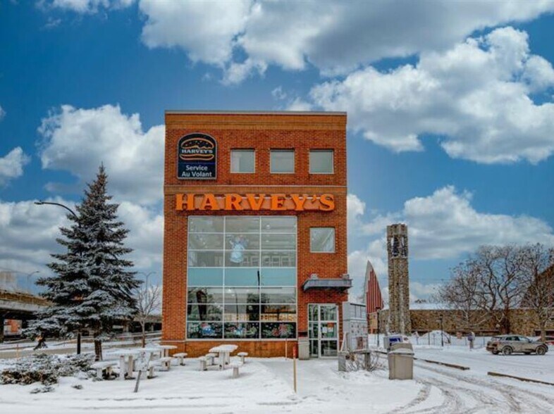 3201 Boul Crémazie E, Montréal, QC for sale - Primary Photo - Image 1 of 1