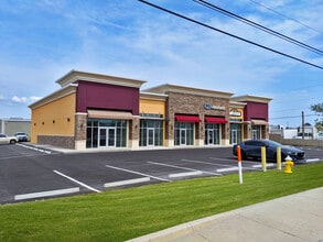 2101 Starkey Rd, Largo, FL à louer Photo du bâtiment- Image 1 de 5