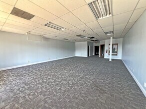 4608-4660 N Illinois St, Fairview Heights, IL for lease Interior Photo- Image 1 of 1