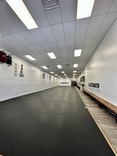 1039 John Sims Pky E, Niceville, FL for lease Interior Photo- Image 2 of 7