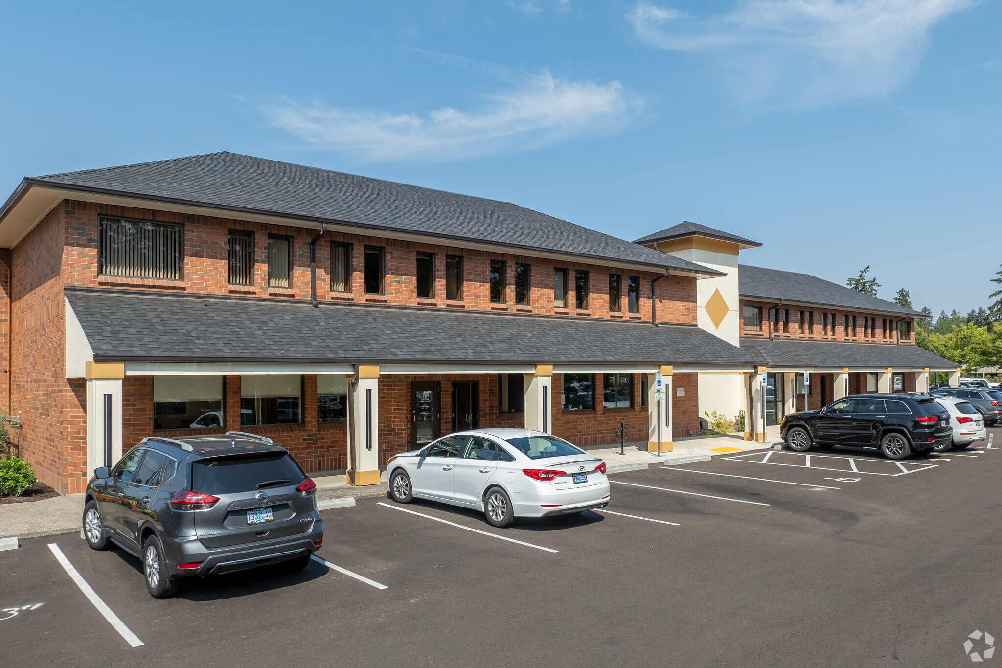 8101 SW Nyberg St, Tualatin, OR for lease Building Photo- Image 1 of 11