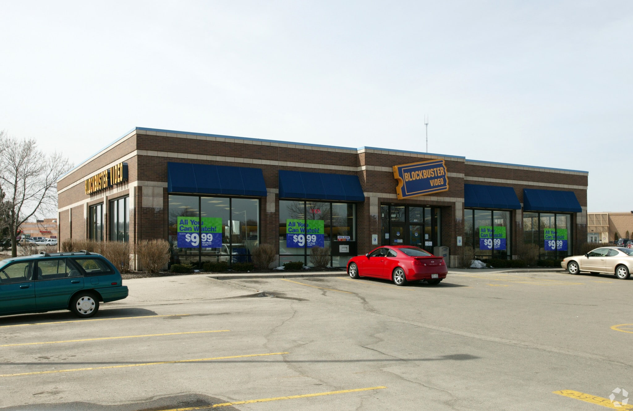 7325 Mineral Point Rd, Madison, WI for lease Primary Photo- Image 1 of 2
