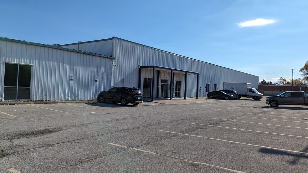 568 Second St, London, ON for lease - Building Photo - Image 1 of 10