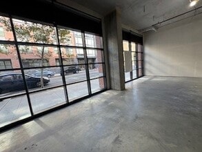 630-673 Chapel St, New Haven, CT à louer Photo intérieure- Image 1 de 6