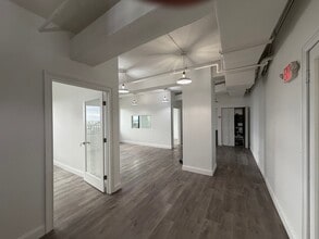 105 S Narcissus Ave, West Palm Beach, FL for lease Interior Photo- Image 1 of 7