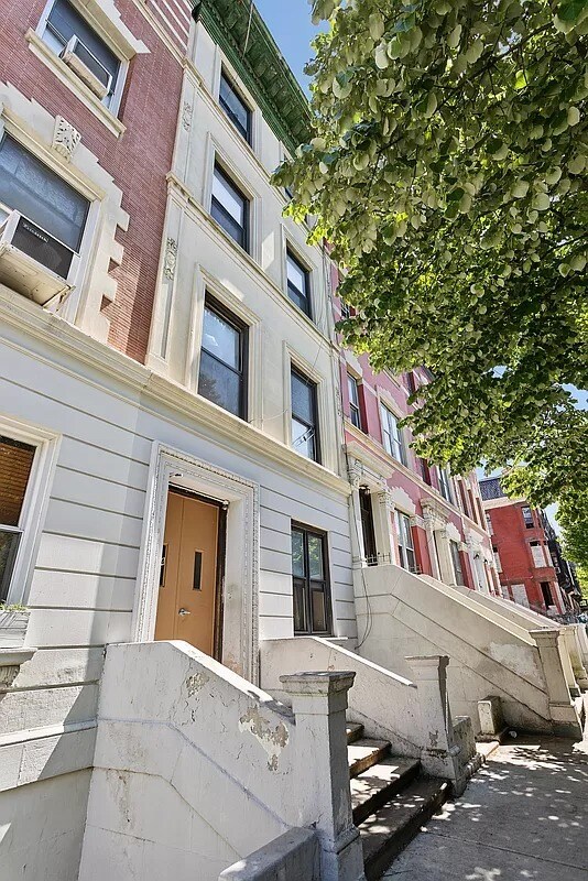 54 Edgecombe Ave, New York, NY à vendre Photo du bâtiment- Image 1 de 9