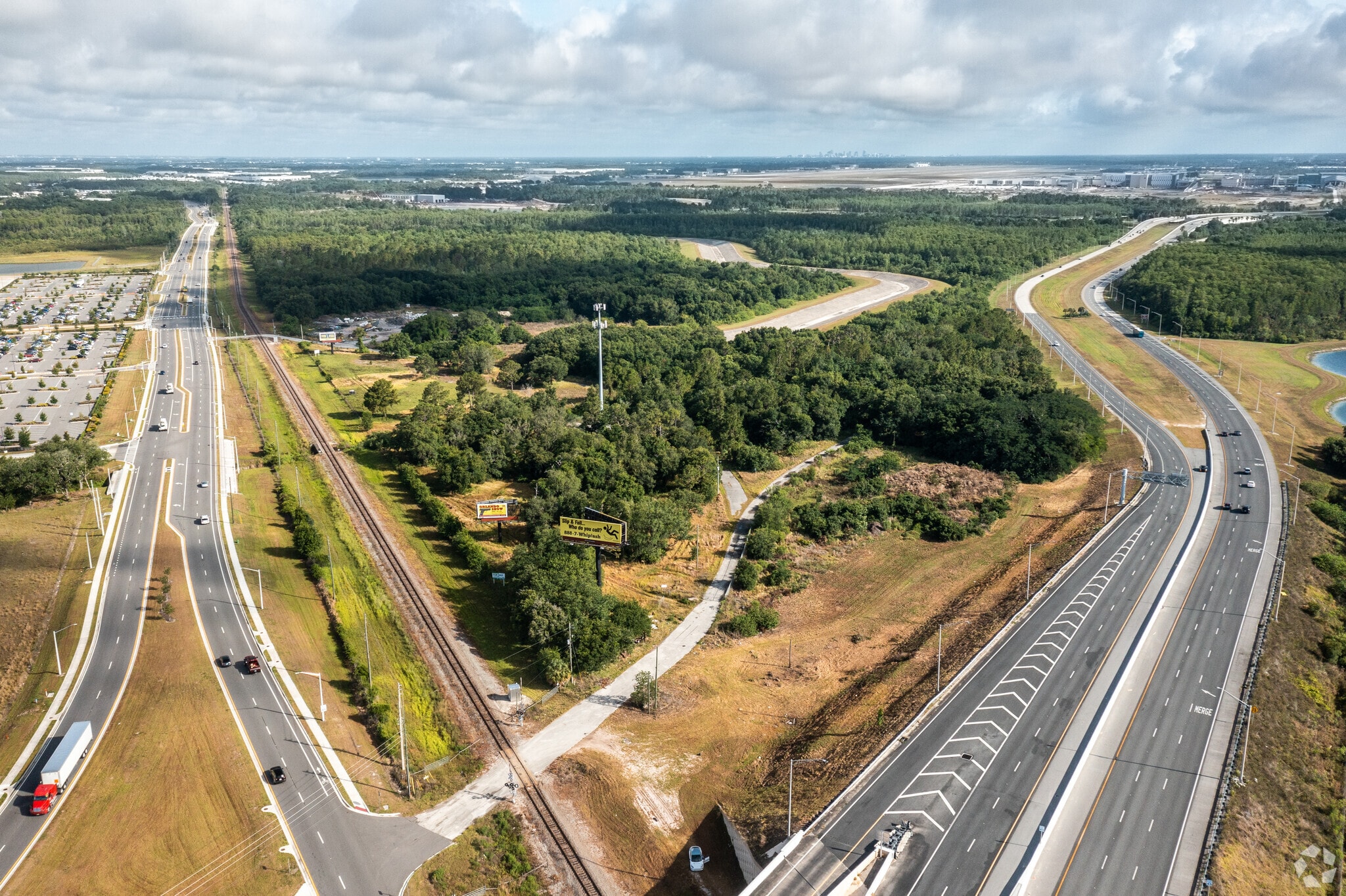 12401 Boggy Creek Rd, Orlando, FL for sale Primary Photo- Image 1 of 14