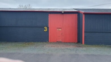 Pentre Industrial Estate, Pentre for lease Building Photo- Image 1 of 4