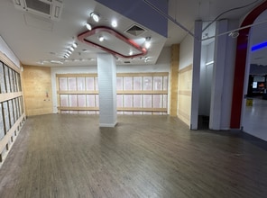 Commercial Rd, Portsmouth à louer Photo intérieure- Image 2 de 2