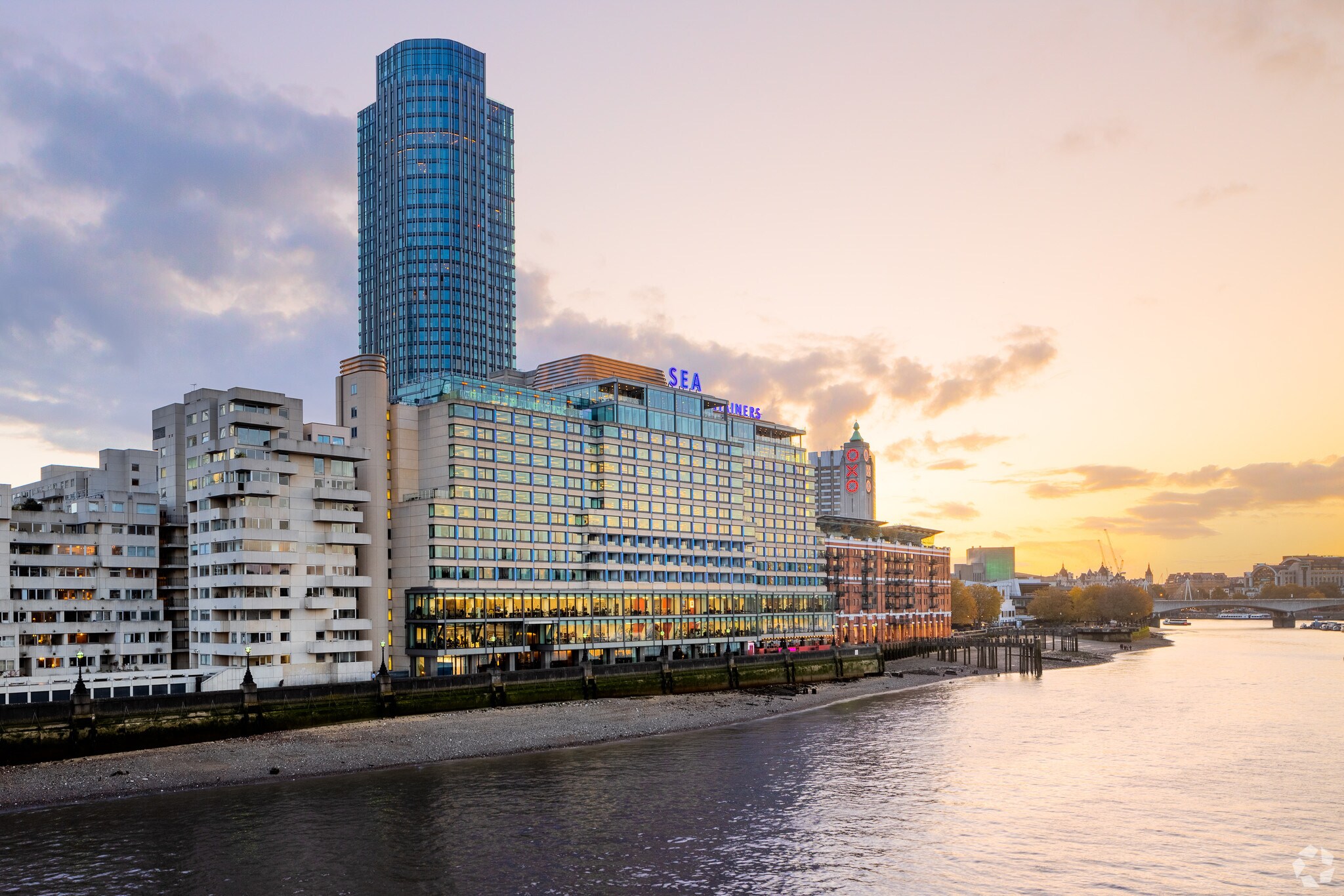 18-22 Upper Ground, London for sale Building Photo- Image 1 of 1