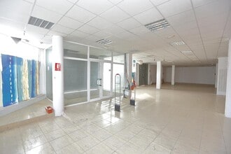 Retail in Alcanar, Tarragona for lease Interior Photo- Image 2 of 16