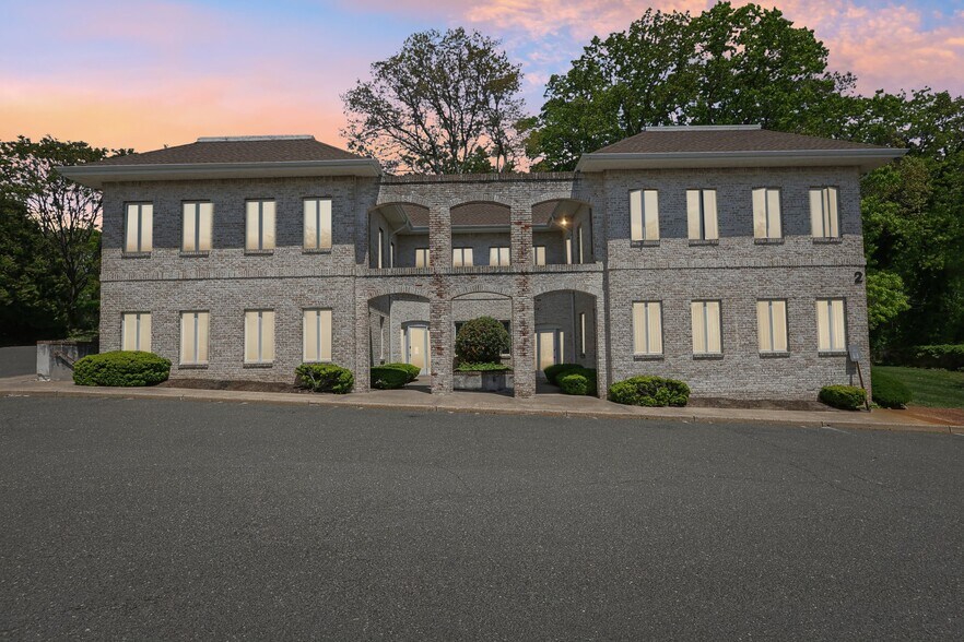 2640 Highway 70, Manasquan, NJ à vendre - Photo du bâtiment - Image 2 de 31