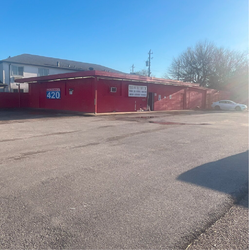 8226 Gulf Fwy, Houston, TX à vendre Photo du bâtiment- Image 1 de 6