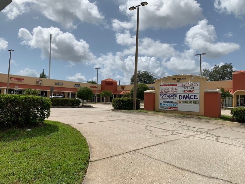 1201 State Road 535, Winter Garden, FL for lease - Building Photo - Image 2 of 13