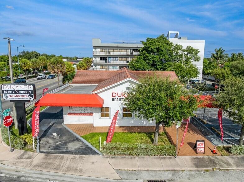 7101 SW 8th St, Miami, FL à vendre - Photo du bâtiment - Image 1 de 7