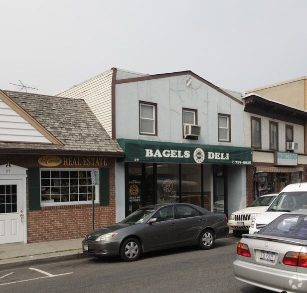 29 Glen St, Glen Cove, NY for lease - Building Photo - Image 3 of 14