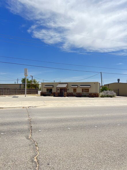 7311 Marsha Sharp Fwy, Lubbock, TX à vendre - Photo principale - Image 1 de 1