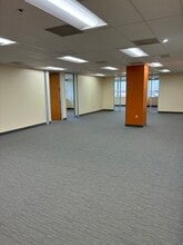 105 Decker Ct, Irving, TX for lease Interior Photo- Image 2 of 11