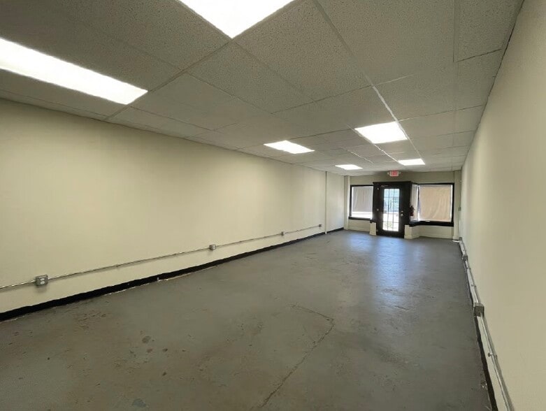 123 E Kalamazoo St, Lansing, MI à louer - Photo intérieure - Image 3 de 4
