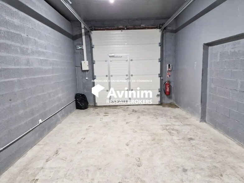 Industrial in Mitry-Mory for lease - Interior Photo - Image 3 of 3