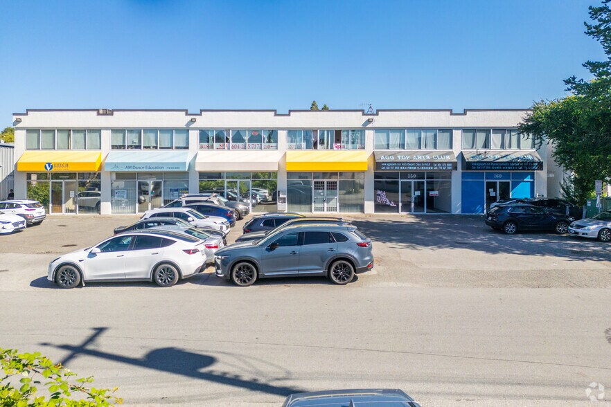 12560 Bridgeport Rd, Richmond, BC à vendre - Photo du bâtiment - Image 2 de 3