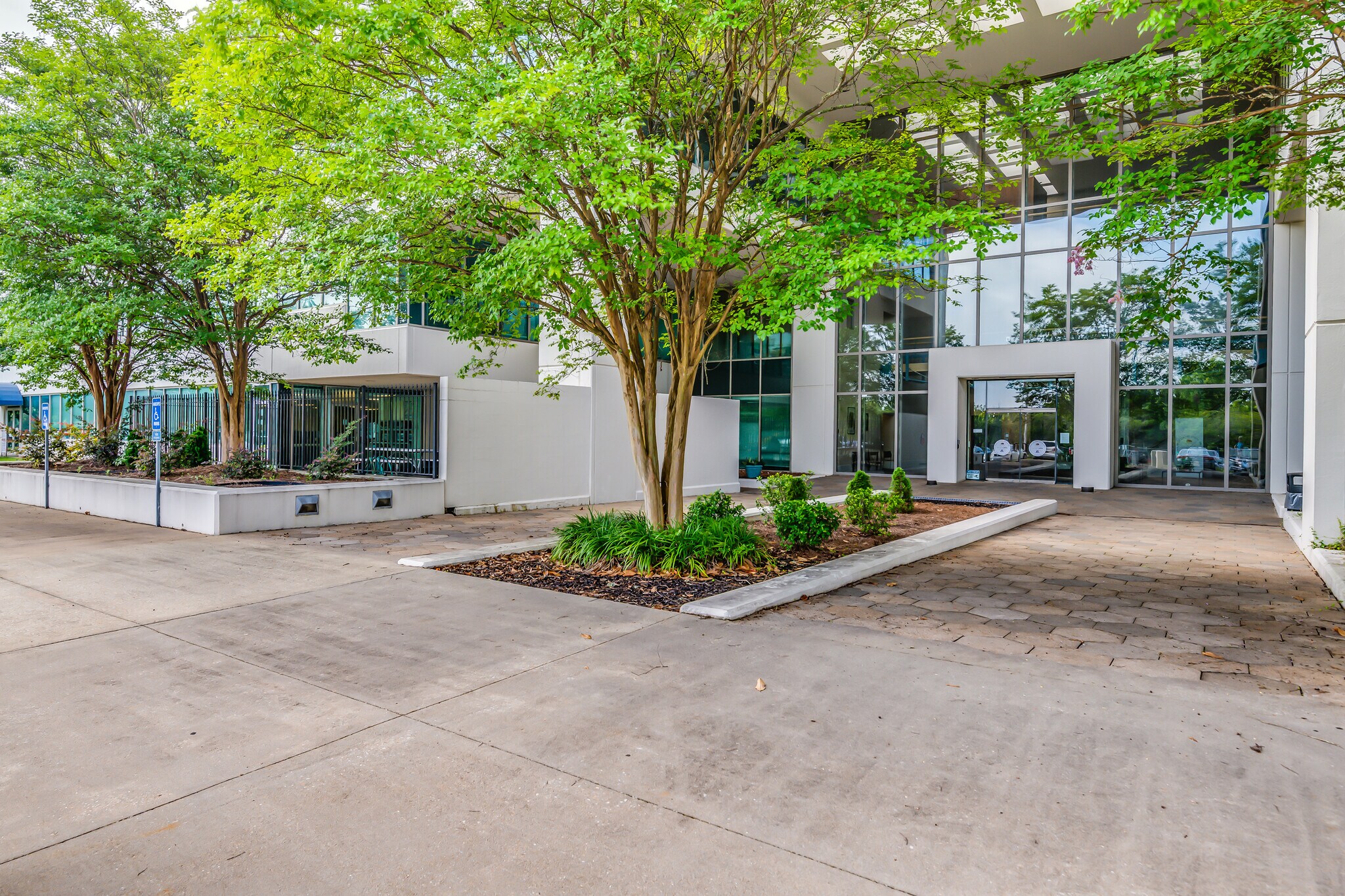 1 Retail Dr, Montgomery, AL for lease Building Photo- Image 1 of 11