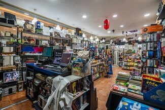 Plus de détails pour Multi-résidentiel à vendre