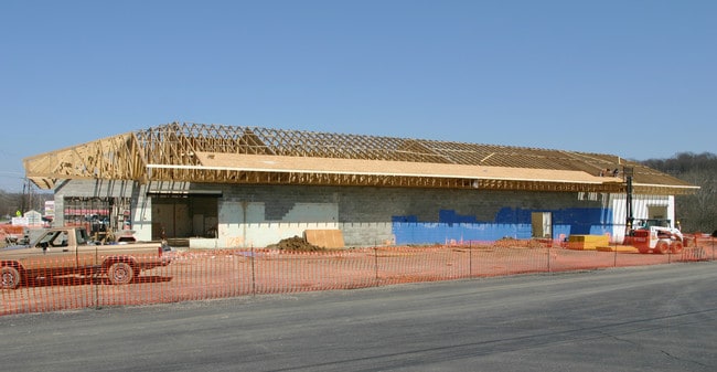 More details for 920 Loveland-Madeira Rd, Loveland, OH - Retail for Lease