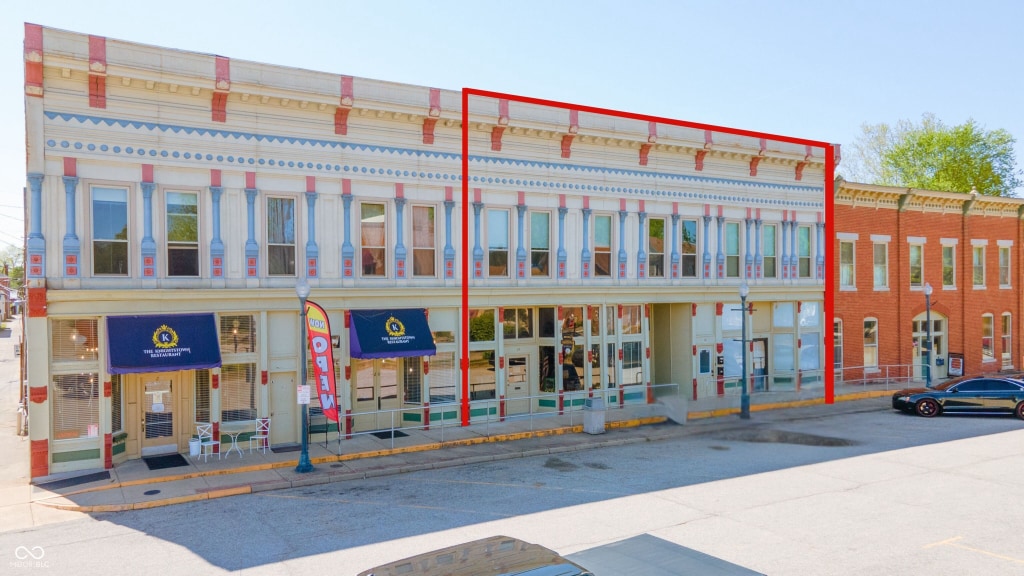 28 N Washington St, Knightstown, IN for sale Primary Photo- Image 1 of 2