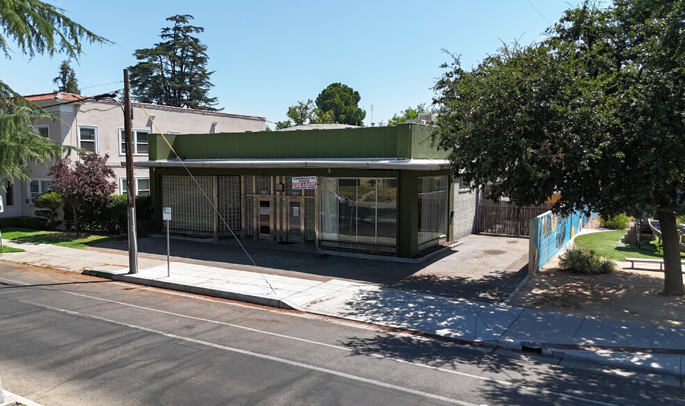 2024-2026 N Van Ness Blvd, Fresno, CA for lease - Building Photo - Image 3 of 9
