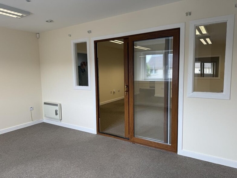 Etna Rd, Falkirk for lease - Building Photo - Image 1 of 9