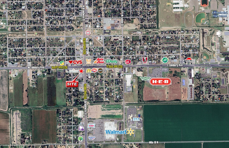 107 S Broadway St, Elsa, TX à vendre - Photo du bâtiment - Image 2 de 4