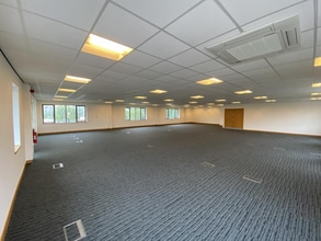 Broadfield Ct, Sheffield for lease Interior Photo- Image 1 of 6