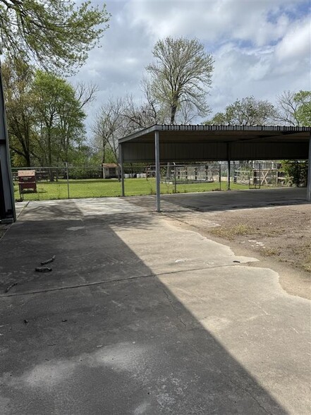 9320 Highway 3, Houston, TX for lease - Building Photo - Image 3 of 9