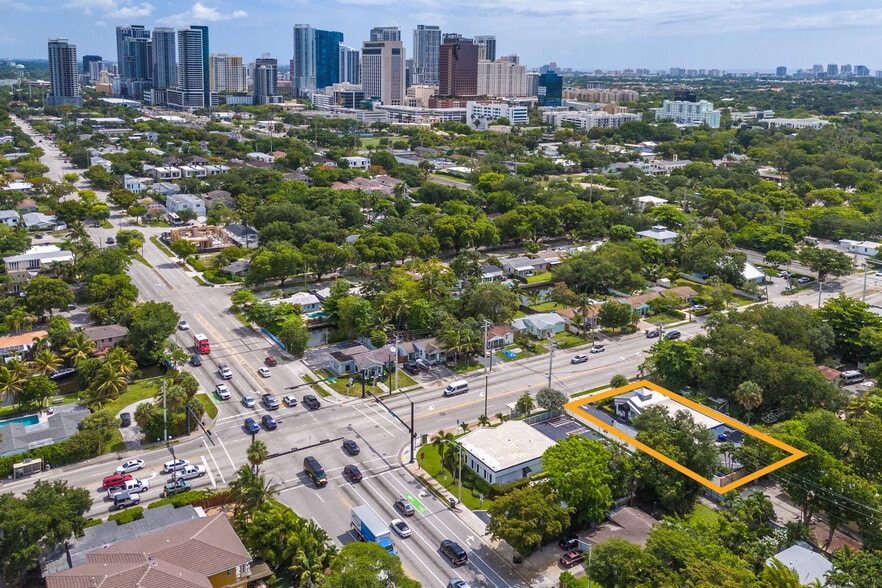 320 Davie Blvd, Fort Lauderdale, FL for sale - Building Photo - Image 2 of 18