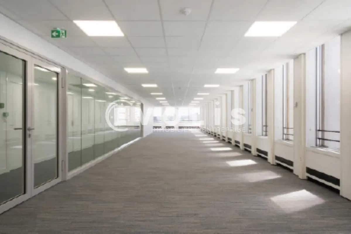 1 Place De La Pyramide, Puteaux à vendre Photo intérieure- Image 1 de 1